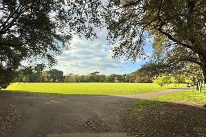 Clarence Park Close By- click for photo gallery